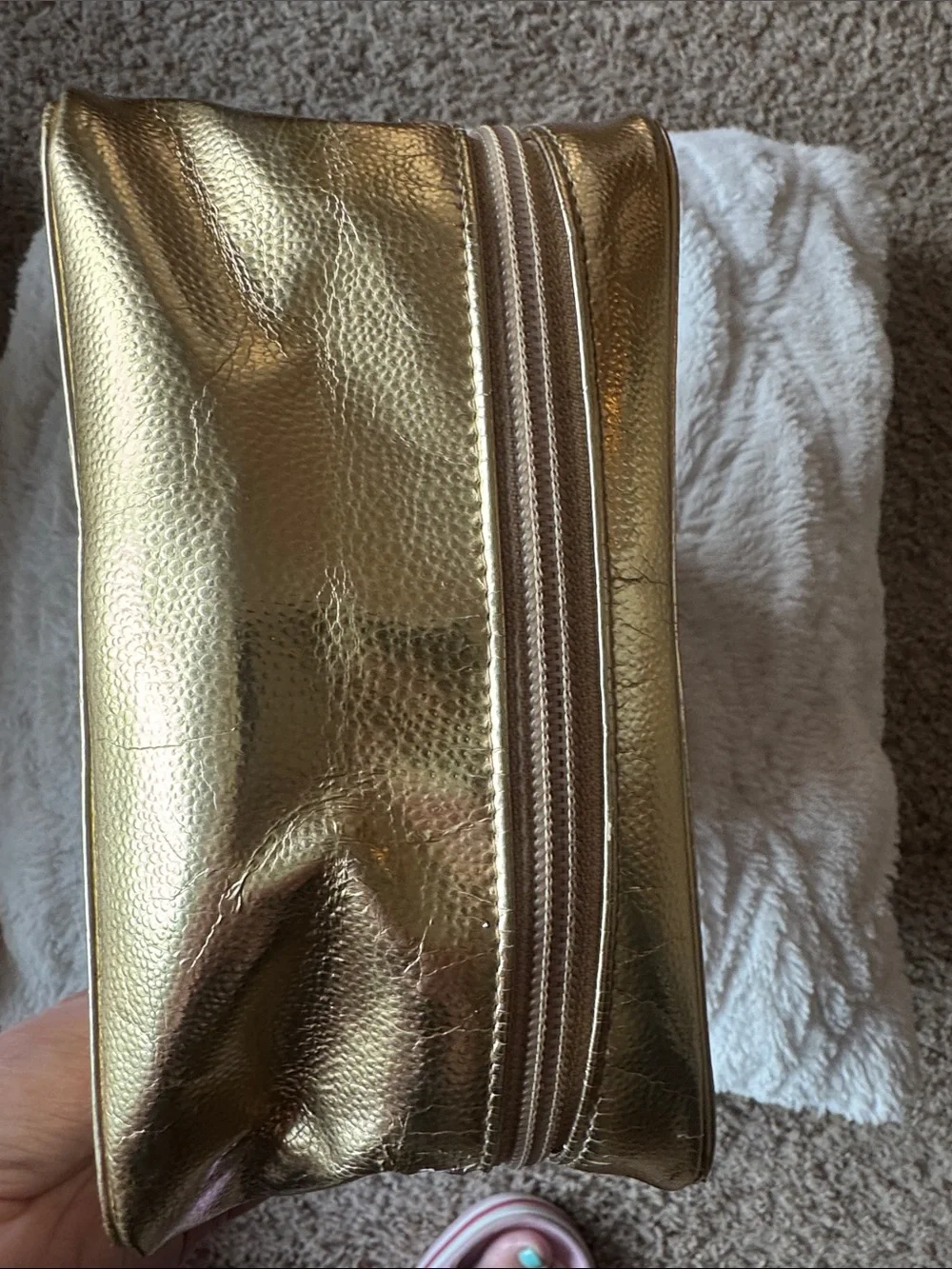 Michael Kors Metallic Gold 'Very Hollywood' Toiletry Pouch